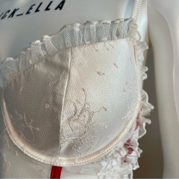 34C/S VS Victoria’s Secret Sexy Nurse Apron Costume garter lingerie white red - Picture 7 of 16